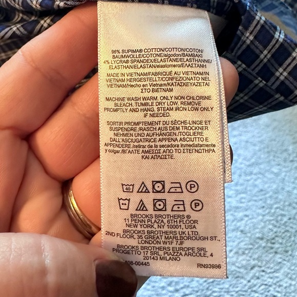 ๐๏ธ Blue and White Regent Fit 15-32 Button Down Dress Shirt - Picture 6 of 6